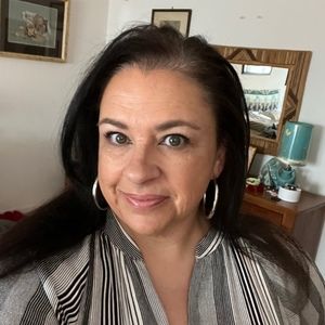 Meet your Posher, Hope